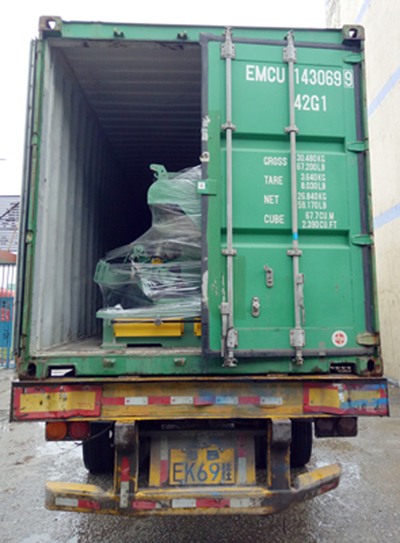 機頭裝柜2.jpg 機頭裝柜2.jpg